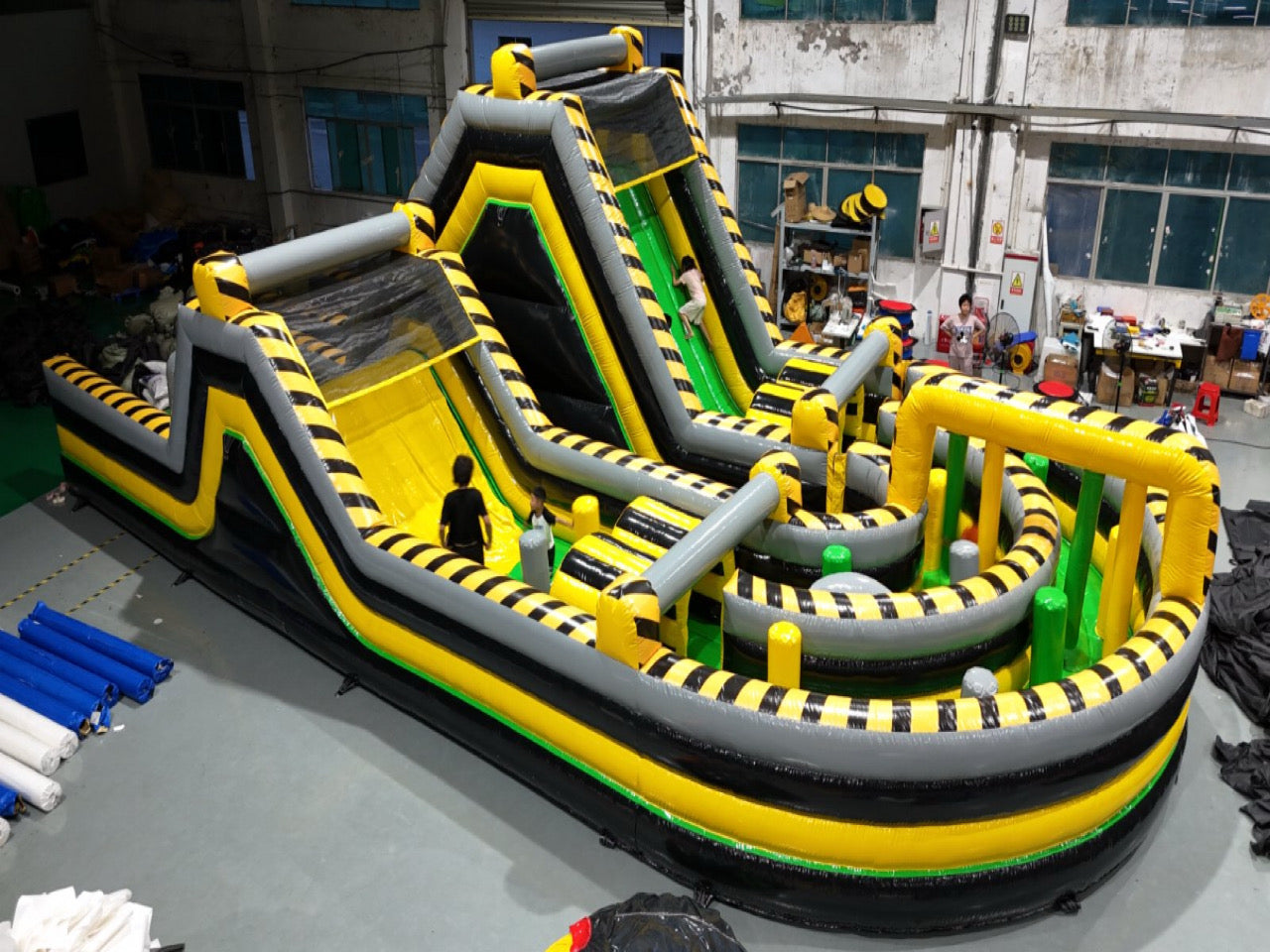 Outdoor game inflatable obstacle race
