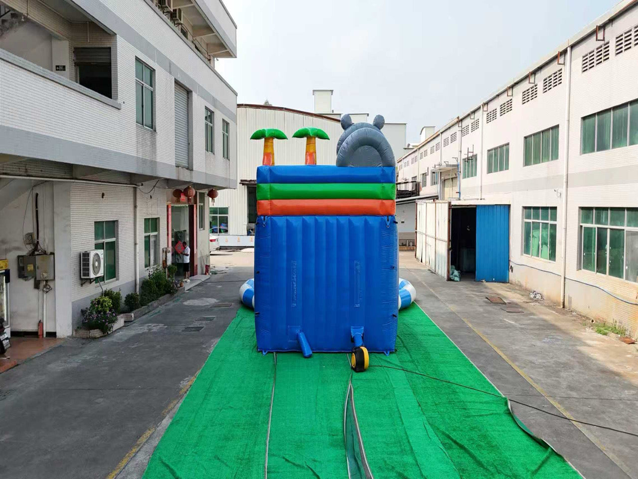 Inflatable colorful water park slide