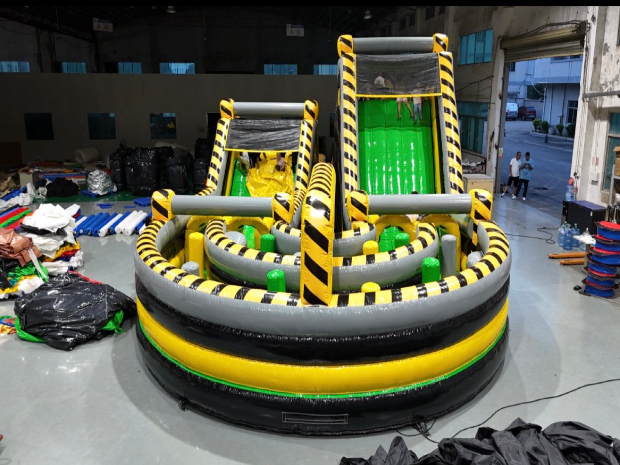 Outdoor game inflatable obstacle race