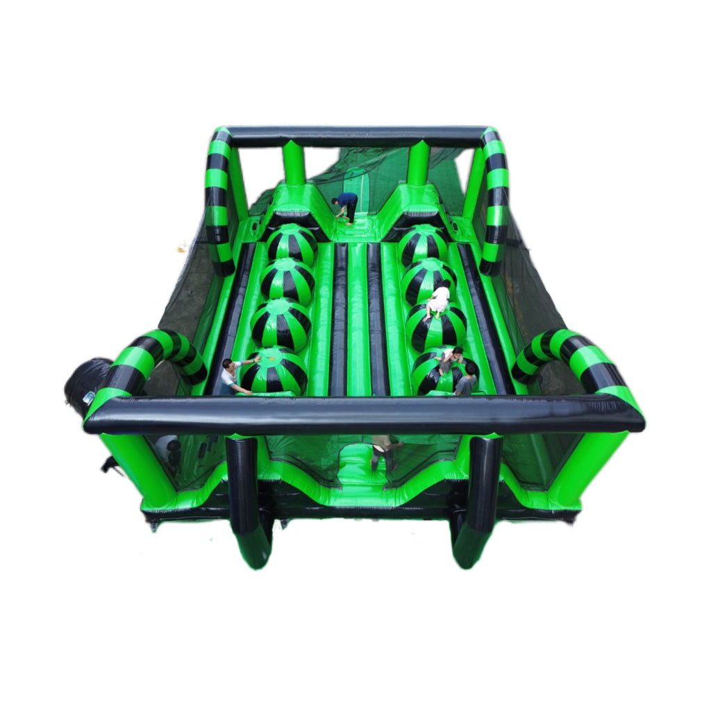 Giant inflatable obstacle trampoline