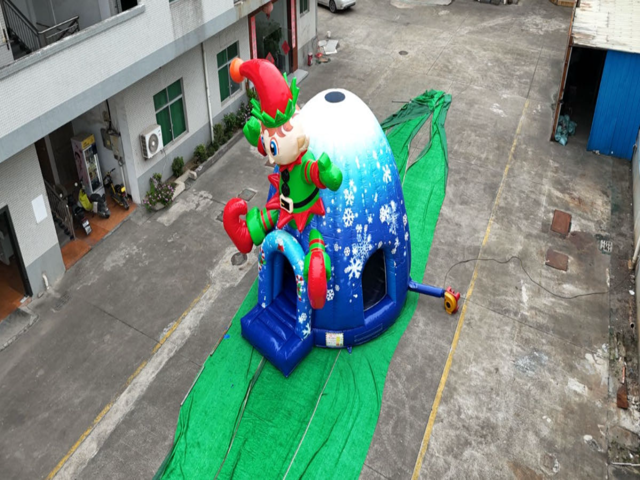 Inflatable clown bouncer