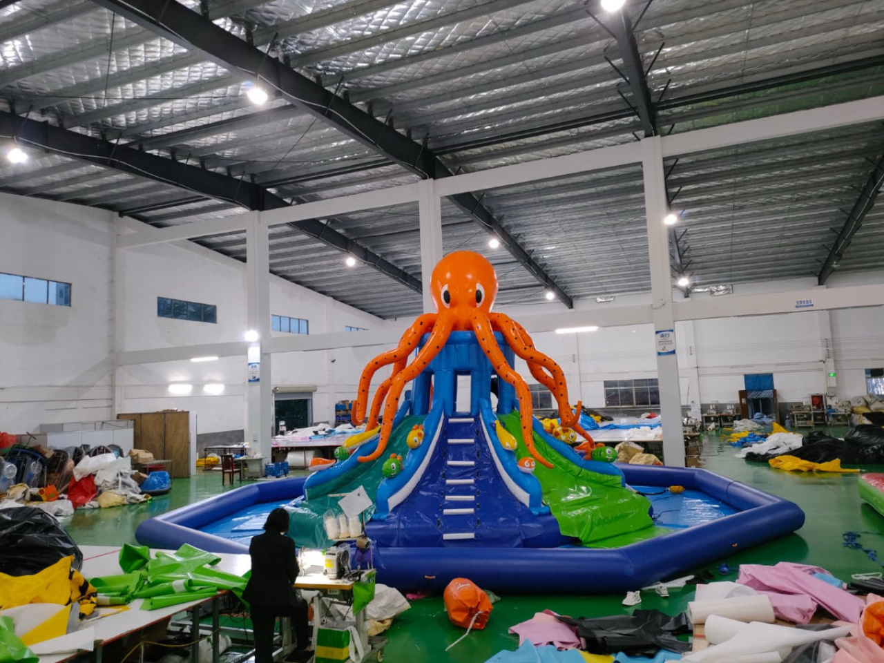 Inflatable octopus pool slide