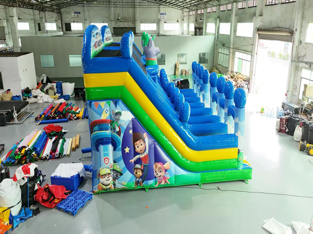 Infltable bouncer stich