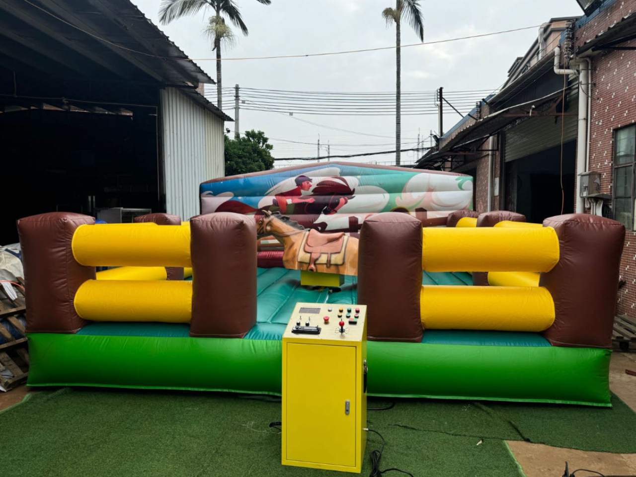 Inflatable Bull Theme Trampoline