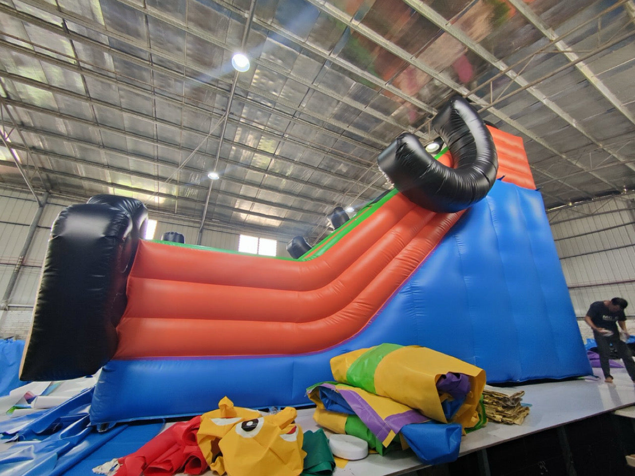 Giant inflatable themed bear slide