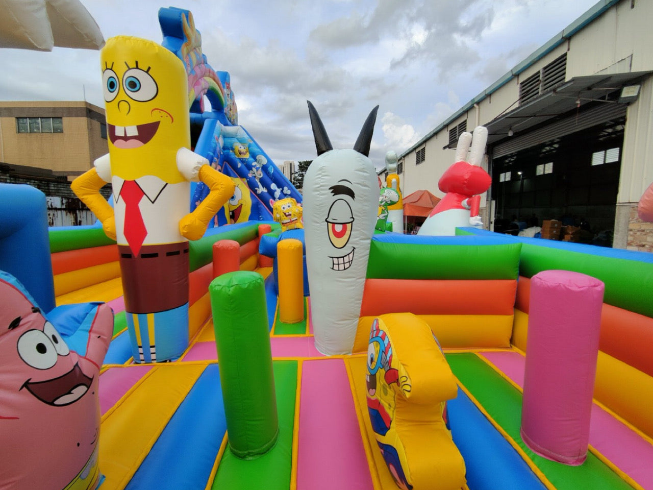 Inflatable themed obstacle course
