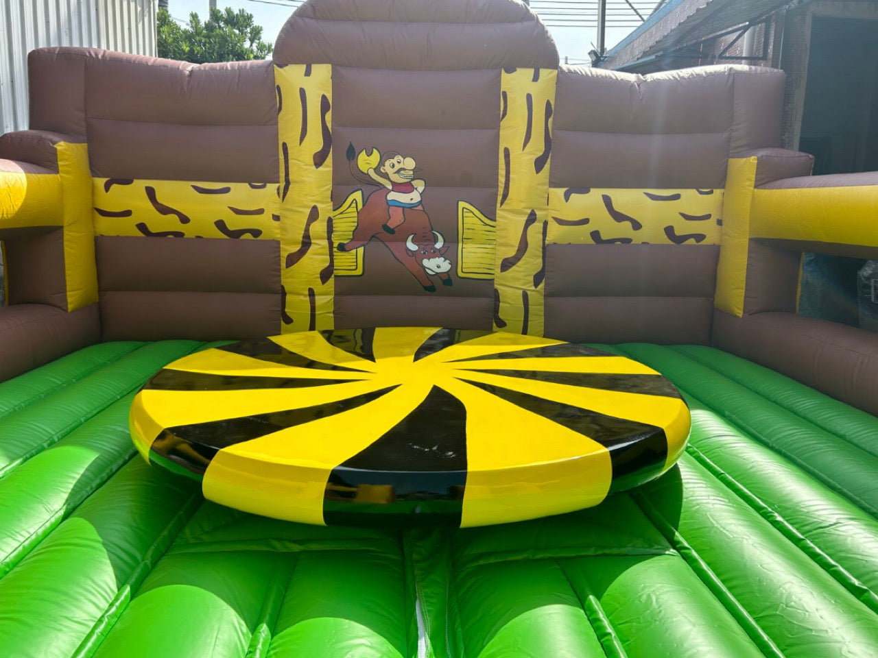 Inflatable Rotating Theme Trampoline
